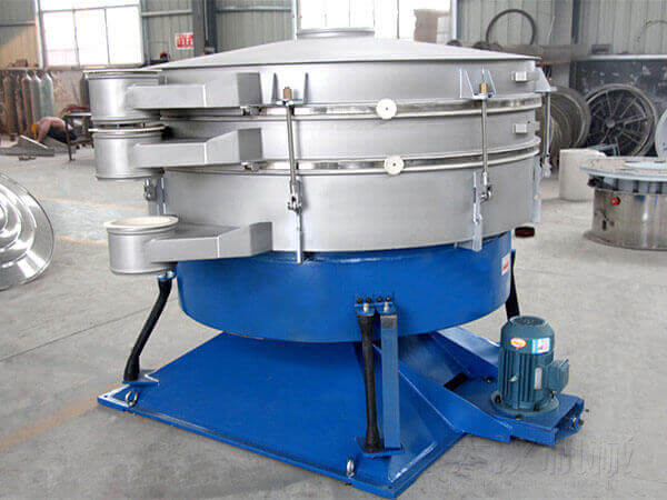 搖擺篩仿照的就是簡單的篩分方式雙眼雙手篩分,它是目前有效的模拟了人工篩分運動的有效原理。